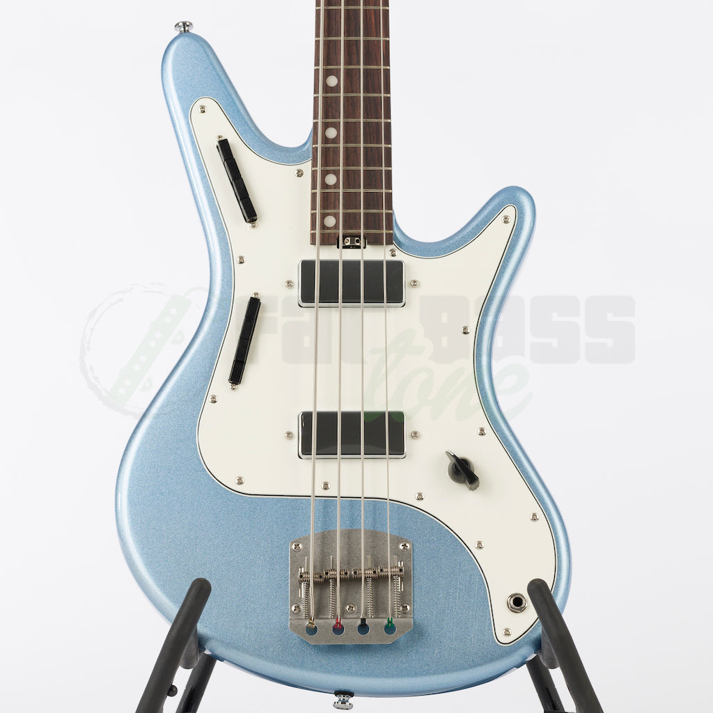 front body view of the lake placid blue version of the Nordstrand Acinonyx Short Scale Cat Bass