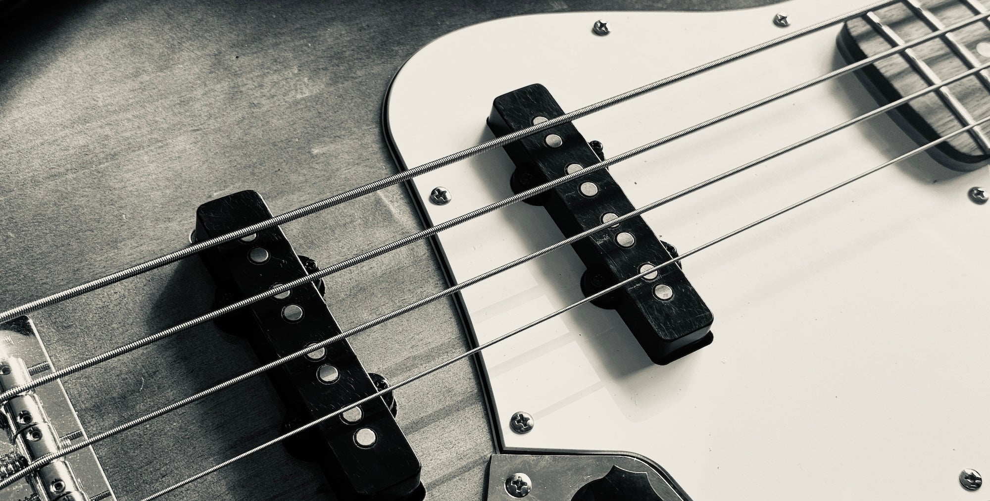 What are the best vintage-voiced Jazz Bass Pickups?