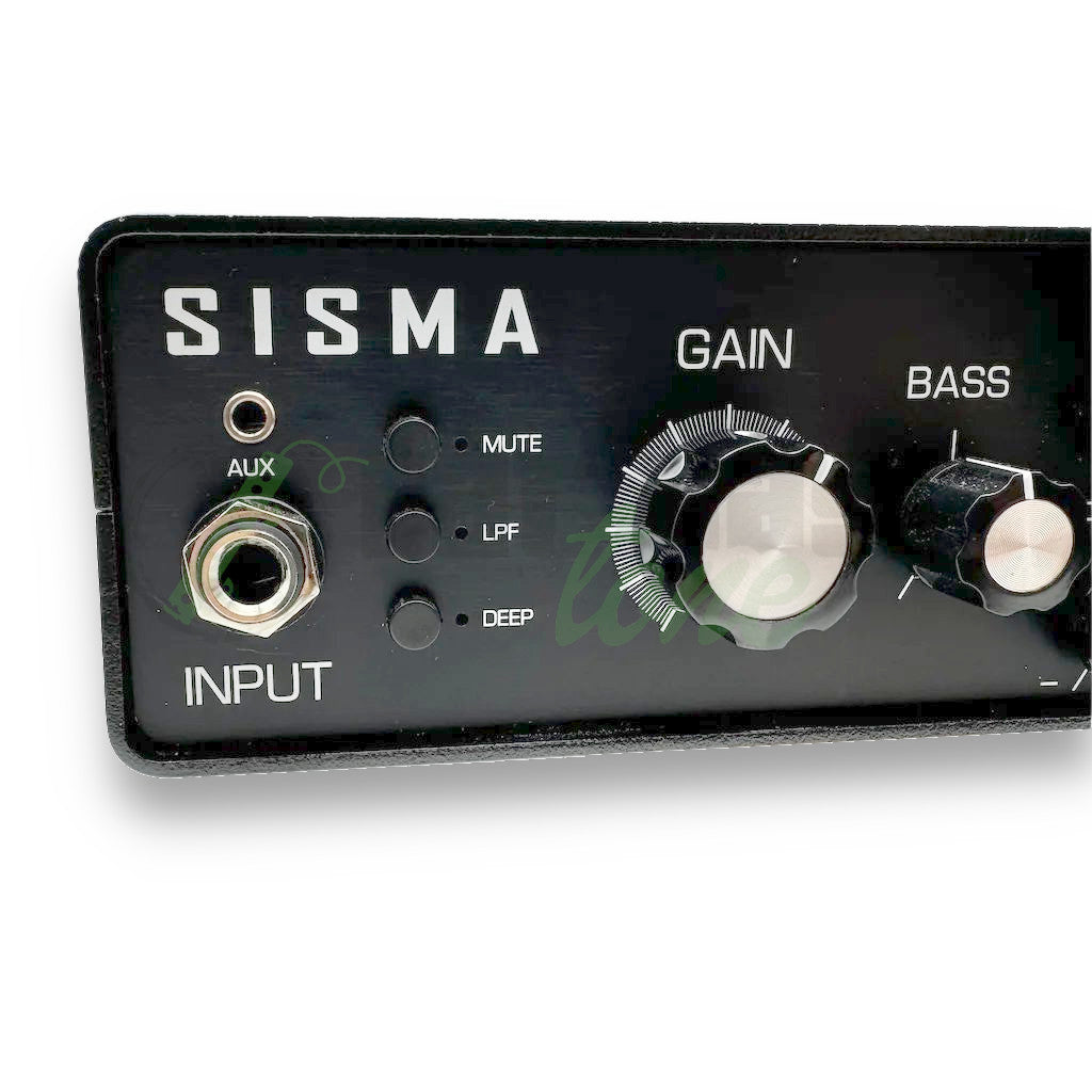 close up of the Jad Freer Sisma - Hybrid Tube/Class-G Bass Amp Head showing the input, aux, mute, lpf, deep buttons and Gain and bass knobs