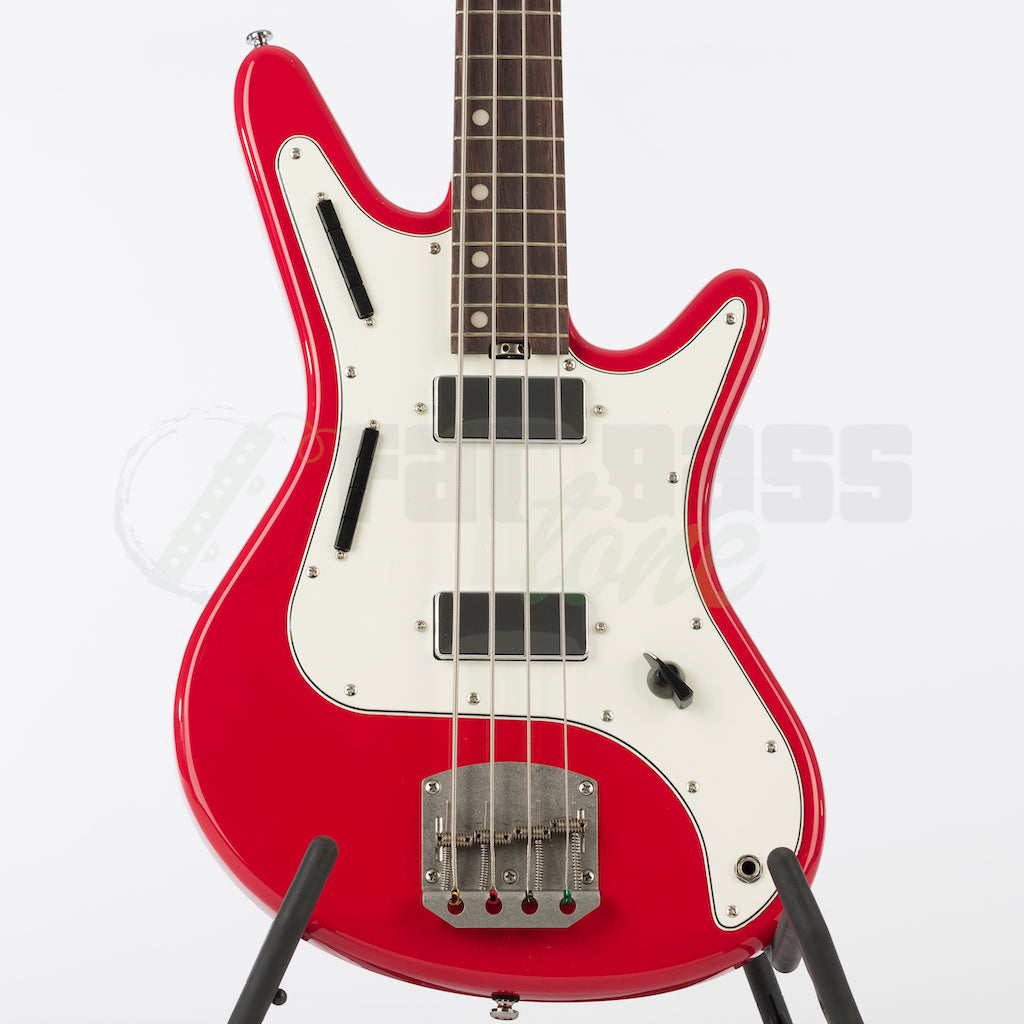 front body view of the dakota red version of the Nordstrand Acinonyx Short Scale Cat Bass