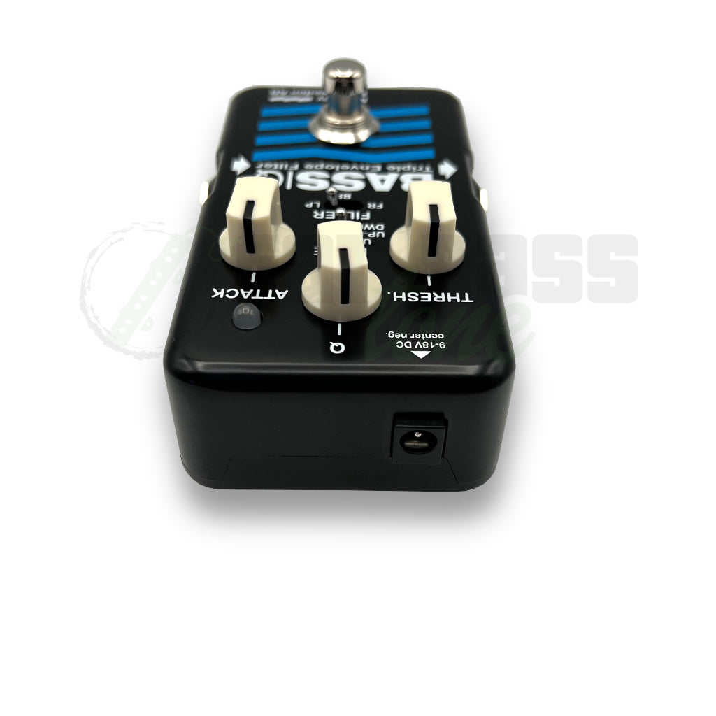 power supply input view of EBS BassIQ Blue Label Bass Pedal