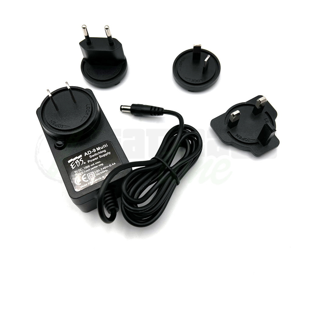 View of power supply and accessories for EBS MicroBass 3 Professional Outboard Bass Preamp