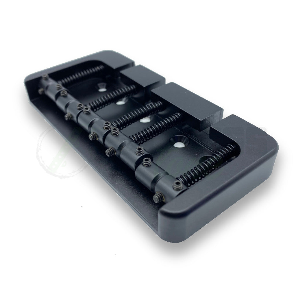 Hipshot B Style Bass Bridge per basso a 5 corde, cromato Hipshot B Style Bass Bridge per basso a 5 corde, cromato