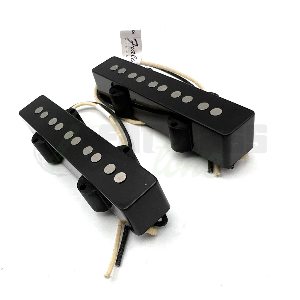 front view of Lindy Fralin 5 String Jazz Bass® Pickups