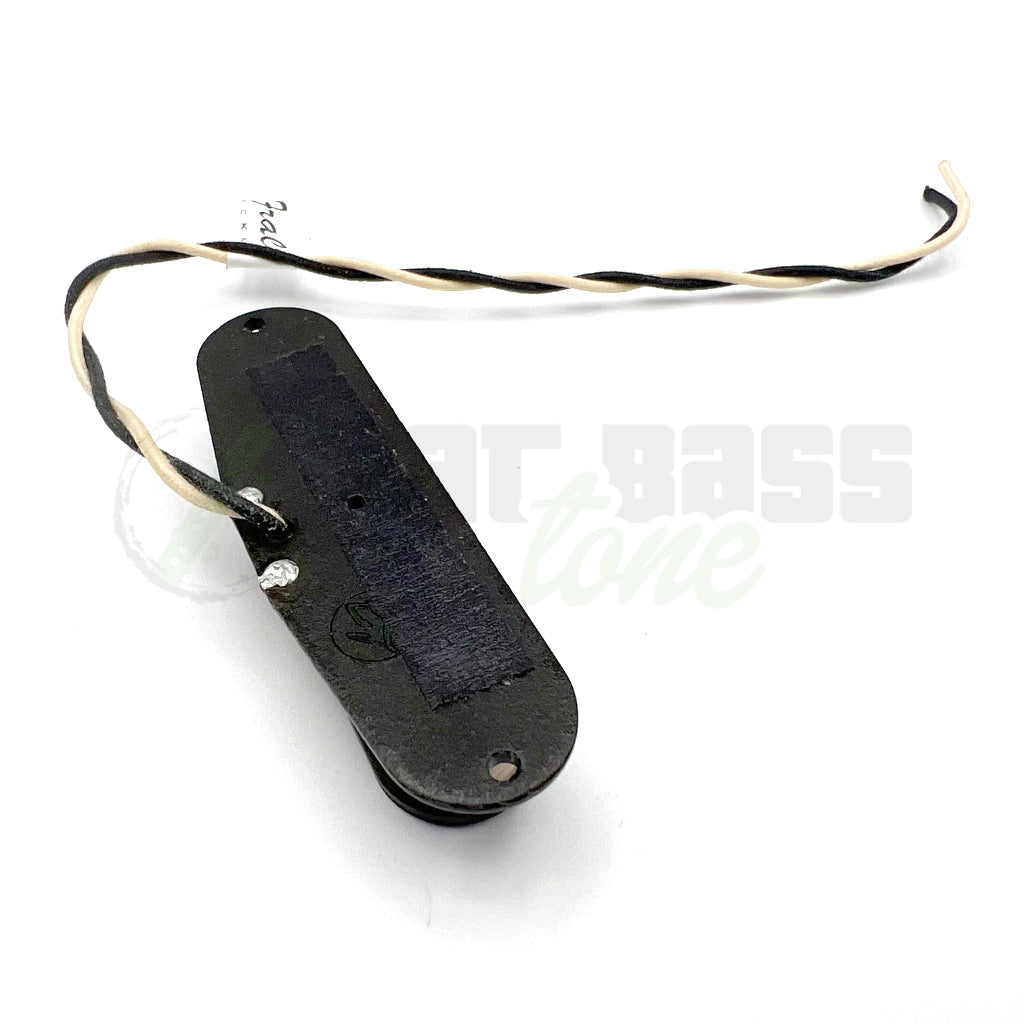 back side view of Lindy Fralin 51 P-Bass® Single Coil 50&#39;s Era 4 String Precision Bass® Pickup