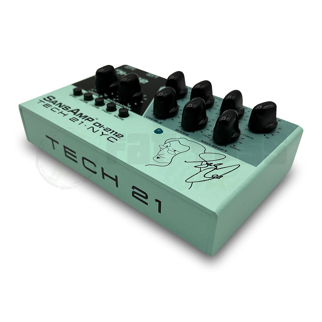 alternative front view of Tech 21 NYC Geddy Lee DI-2112 Signature Sansamp Outboard Bass Preamp
